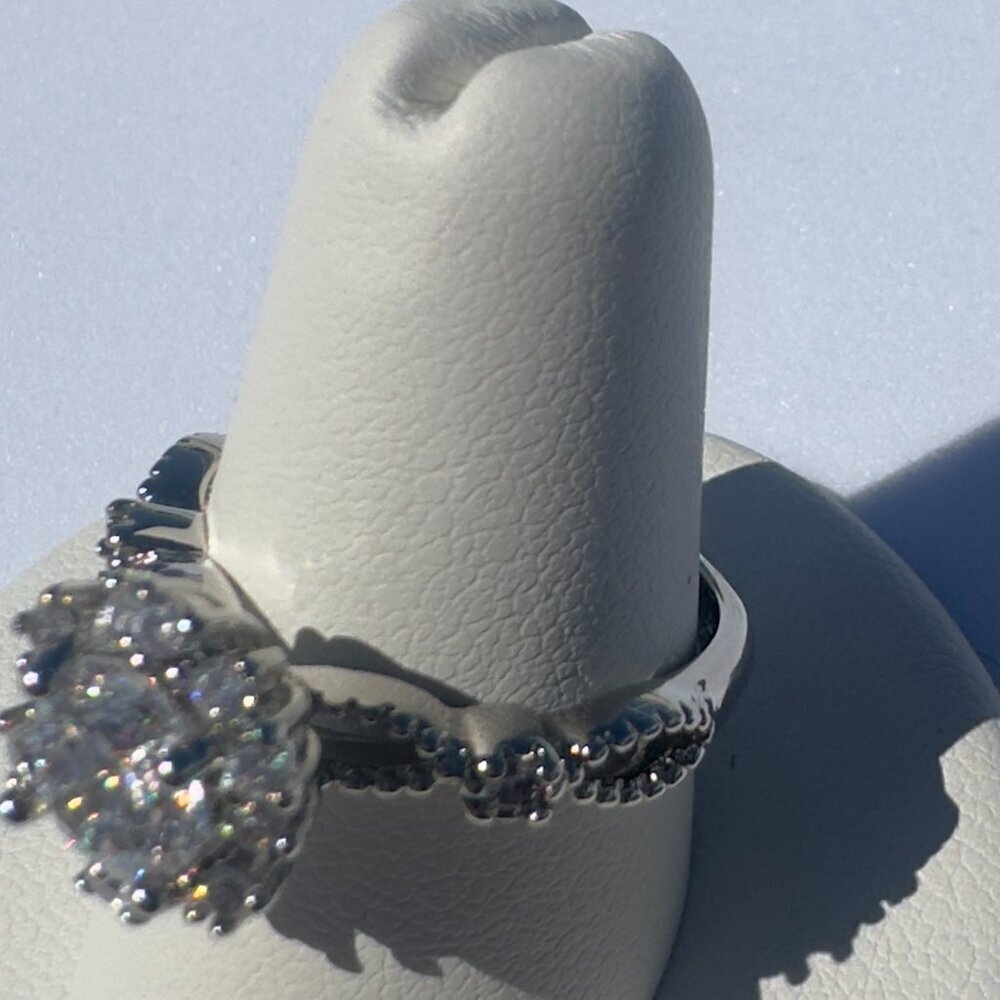 Adjustable Silver Ring W/ 2.0 Ct Diamond Simulate & Moissanite Elegant - Picture 7 of 16